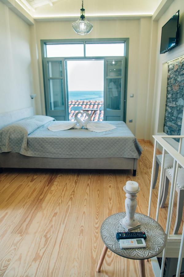 Katerina'S Suite Plomari Luaran gambar